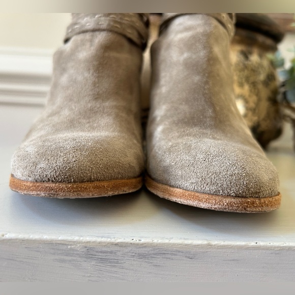 FRYE Naomi Pickstitch Shootie Ankle Boot 8.5 M - Picture 10 of 15